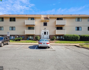 12405 Hickory Tree Way - Photo Thumbnail 20