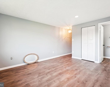 12405 Hickory Tree Way - Photo Thumbnail 15
