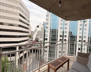 7500 Woodmont Avenue - Photo Thumbnail 12