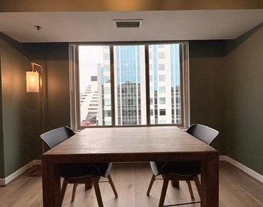 7500 Woodmont Avenue - Photo Thumbnail 10