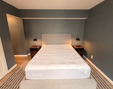 7500 Woodmont Avenue - Photo Thumbnail 25