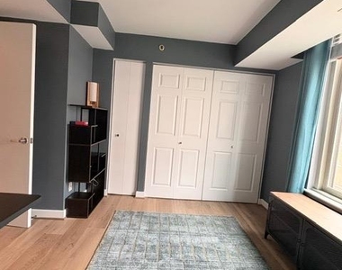 7500 Woodmont Avenue - Photo Thumbnail 18