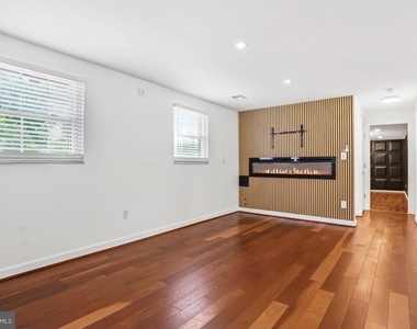 15304 Good Hope Road - Photo Thumbnail 21
