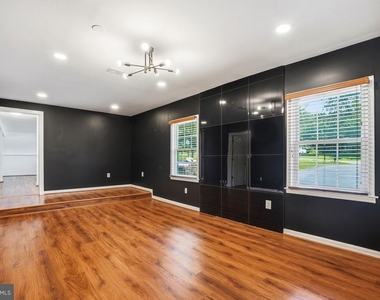 15304 Good Hope Road - Photo Thumbnail 25