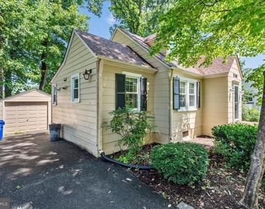 5203 Elsmere Avenue - Photo Thumbnail 19