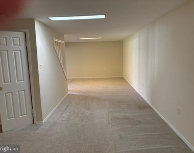 12617 Falconbridge Drive - Photo Thumbnail 44