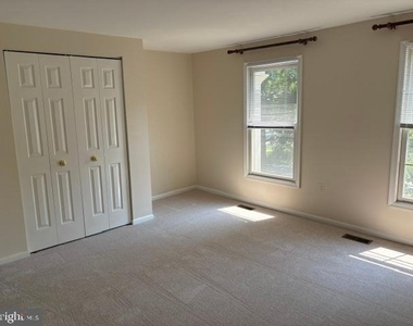 12617 Falconbridge Drive - Photo Thumbnail 34