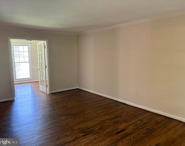 12617 Falconbridge Drive - Photo Thumbnail 5