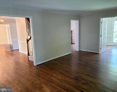 12617 Falconbridge Drive - Photo Thumbnail 6