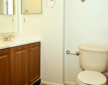 3838 Angelton Court - Photo Thumbnail 17