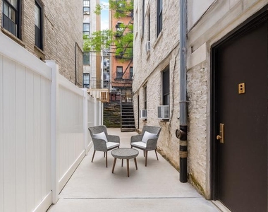 Copy of 416 East 13th Street, Unit 1c - Photo Thumbnail 3