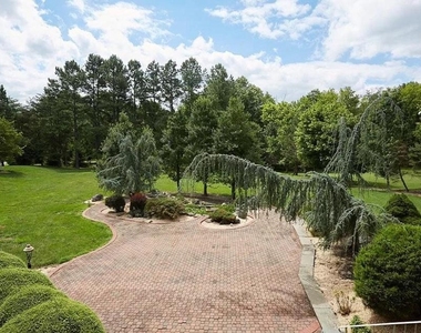 9 Alloway Court - Photo Thumbnail 37