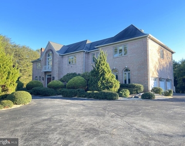 9 Alloway Court - Photo Thumbnail 1