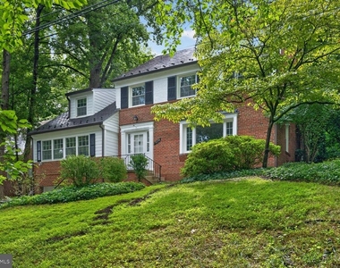 7215 Rollingwood Drive - Photo Thumbnail 1