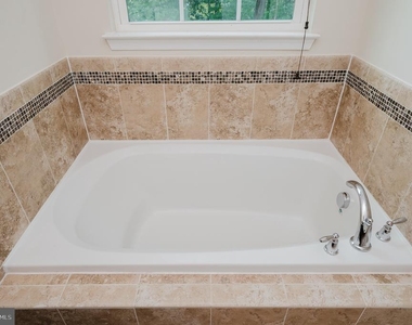 8607 Enoch Pratt Drive - Photo Thumbnail 26