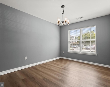 9150 Gracious End Court - Photo Thumbnail 11