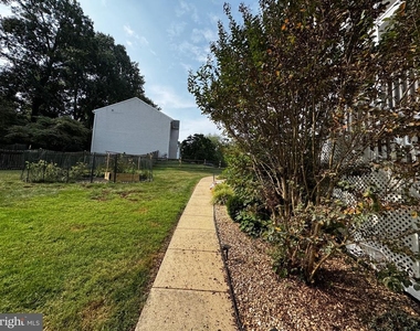 8268 Rippling Branch Road - Photo Thumbnail 22