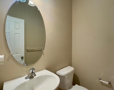 618 Snowberry Way - Photo Thumbnail 6