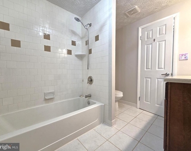 945 Redfield Road - Photo Thumbnail 14