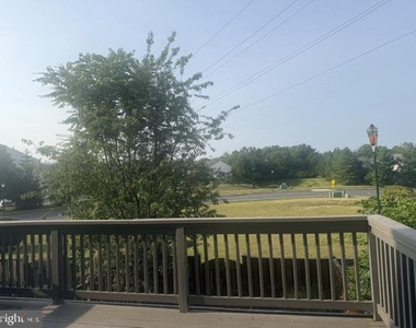 6338 Towncrest Court - Photo Thumbnail 13