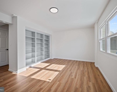 6909 Doublebrand Court - Photo Thumbnail 25