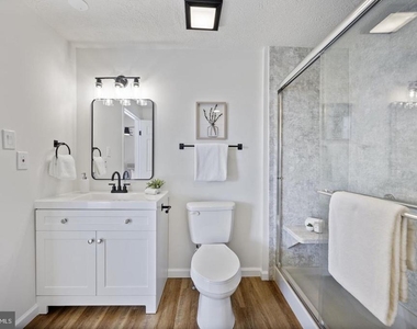 6909 Doublebrand Court - Photo Thumbnail 19