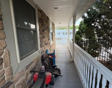 407 W Main Street - Photo Thumbnail 1