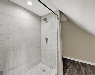 2630 Wycliffe Road - Photo Thumbnail 13