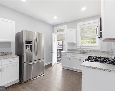 1231 N Potomac Street - Photo Thumbnail 7