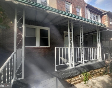 524 Beaumont Avenue - Photo Thumbnail 2
