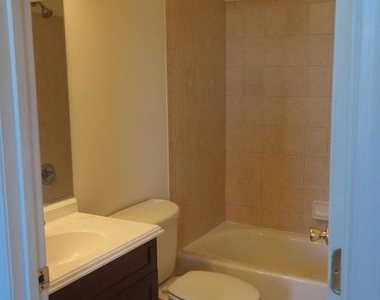 132 N Linwood Avenue - Photo Thumbnail 13