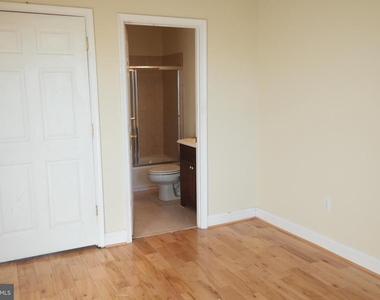 132 N Linwood Avenue - Photo Thumbnail 7