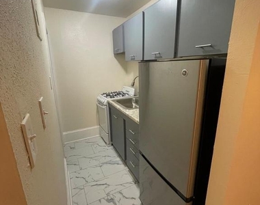3007 N Calvert Street - Photo Thumbnail 5