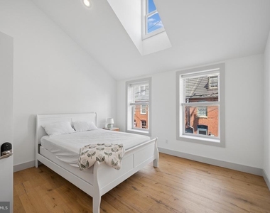 514 S Dallas Street - Photo Thumbnail 18