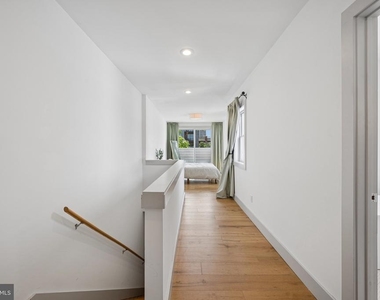 514 S Dallas Street - Photo Thumbnail 42