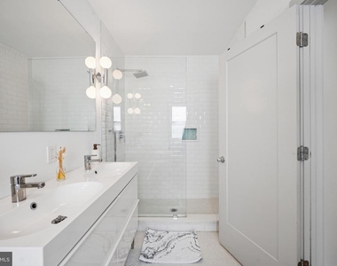 514 S Dallas Street - Photo Thumbnail 47
