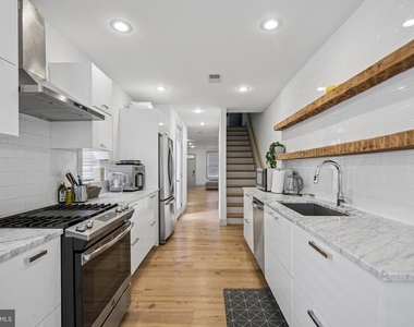 514 S Dallas Street - Photo Thumbnail 5