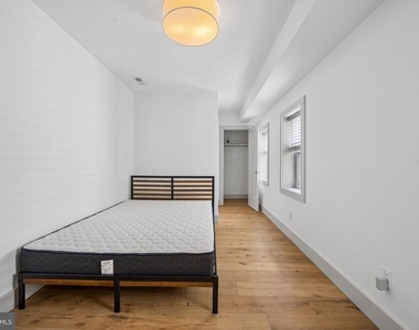 514 S Dallas Street - Photo Thumbnail 29