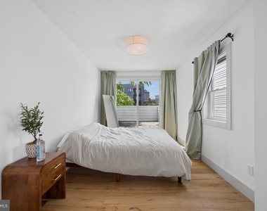 514 S Dallas Street - Photo Thumbnail 37