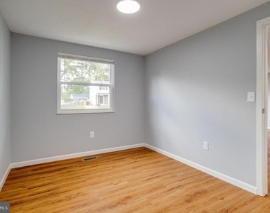 1359 Raleigh Drive - Photo Thumbnail 31