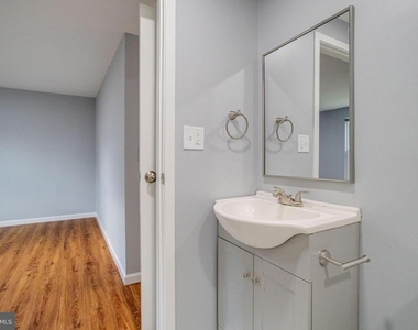 1359 Raleigh Drive - Photo Thumbnail 23