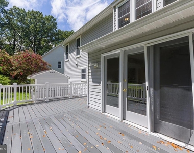 2807 Chapman Court - Photo Thumbnail 35