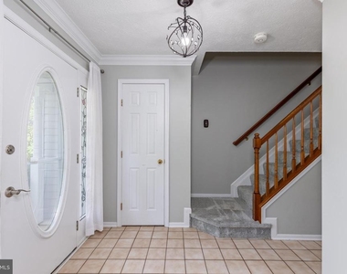 2807 Chapman Court - Photo Thumbnail 1
