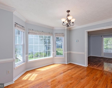 2807 Chapman Court - Photo Thumbnail 9