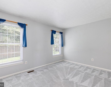 2807 Chapman Court - Photo Thumbnail 27