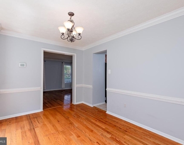 2807 Chapman Court - Photo Thumbnail 8