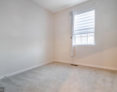 7771 Venice Lane - Photo Thumbnail 39