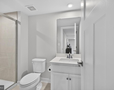 532 Luchu Way - Photo Thumbnail 49