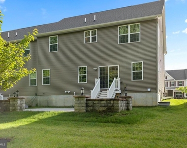 532 Luchu Way - Photo Thumbnail 63