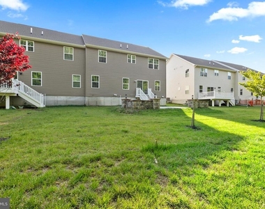 532 Luchu Way - Photo Thumbnail 64